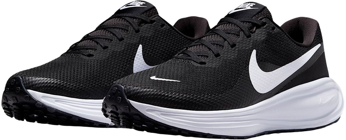 Nike Revolution 8 Dames: lichtgewicht hardloopschoen met foam-demping