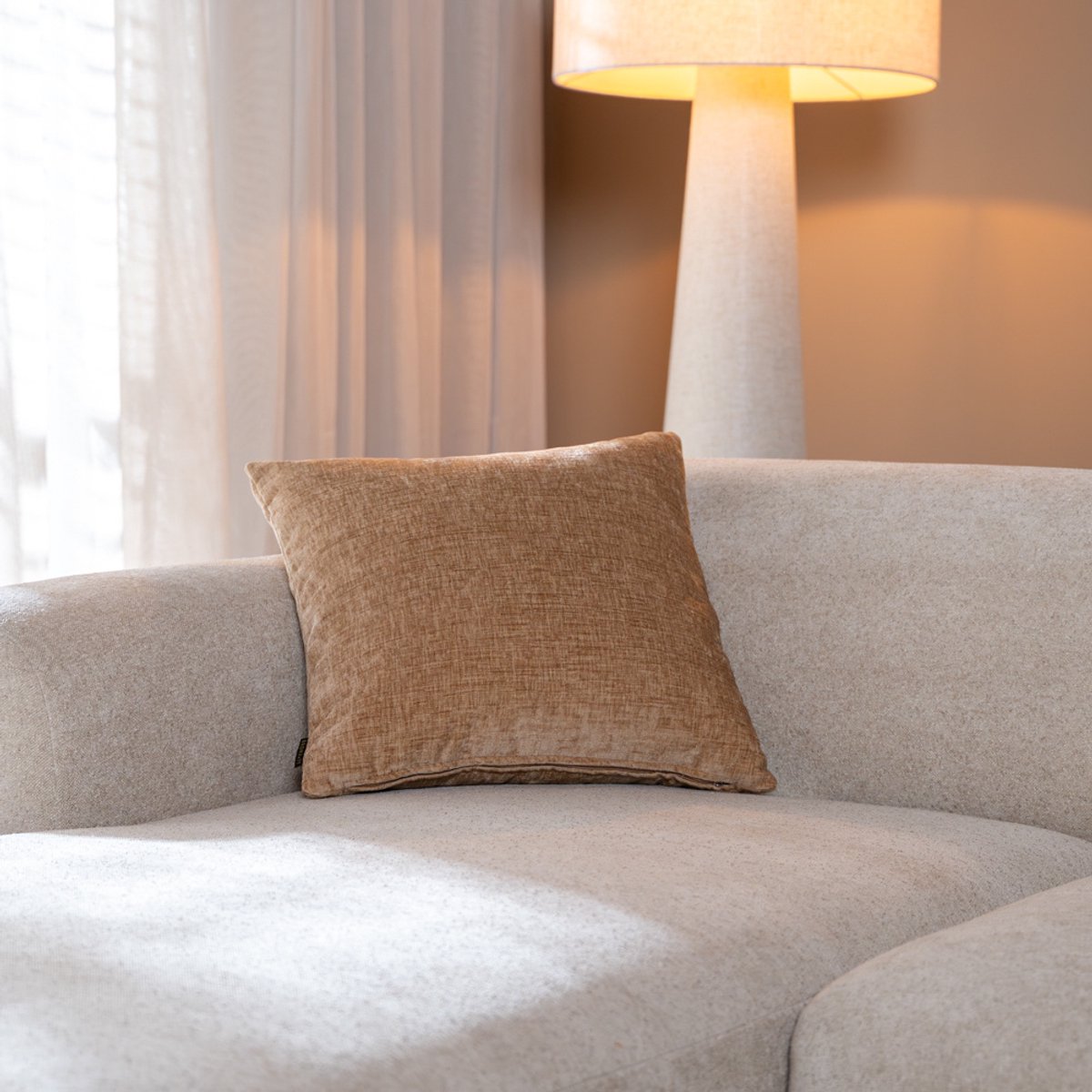Bronx71 Sierkussen Evi chenille peach 45 x 45 Koper