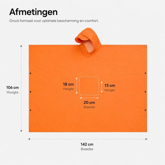 Afmetingen van oranje poncho: 142 cm breed en 106 cm hoog. Zakje 18x13 cm.