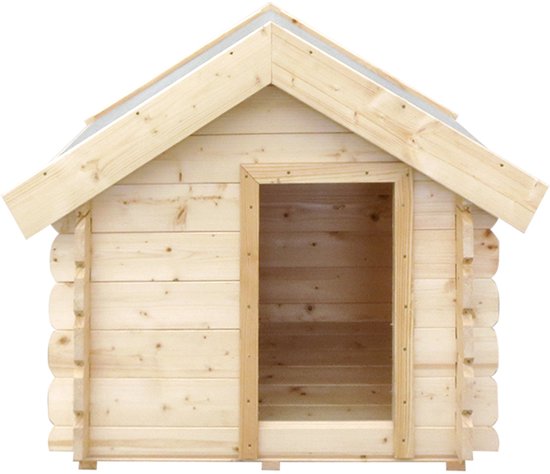 Vooraanzicht van een houten hondenhok met grijze dakbedekking, opgebouwd uit stapelbare blokken met een open deuropening.