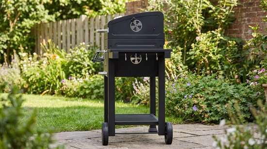 Houtskoolbarbecue Grillwagen met Deksel en Thermometer - House&Garden Angular BBQ Grill met Gietijzeren Rooster, Verstelbare Kolenbak & Weerbestendige Hoes - Luxe Buitenbarbecue voor Tuin & Camping — afbeelding 4