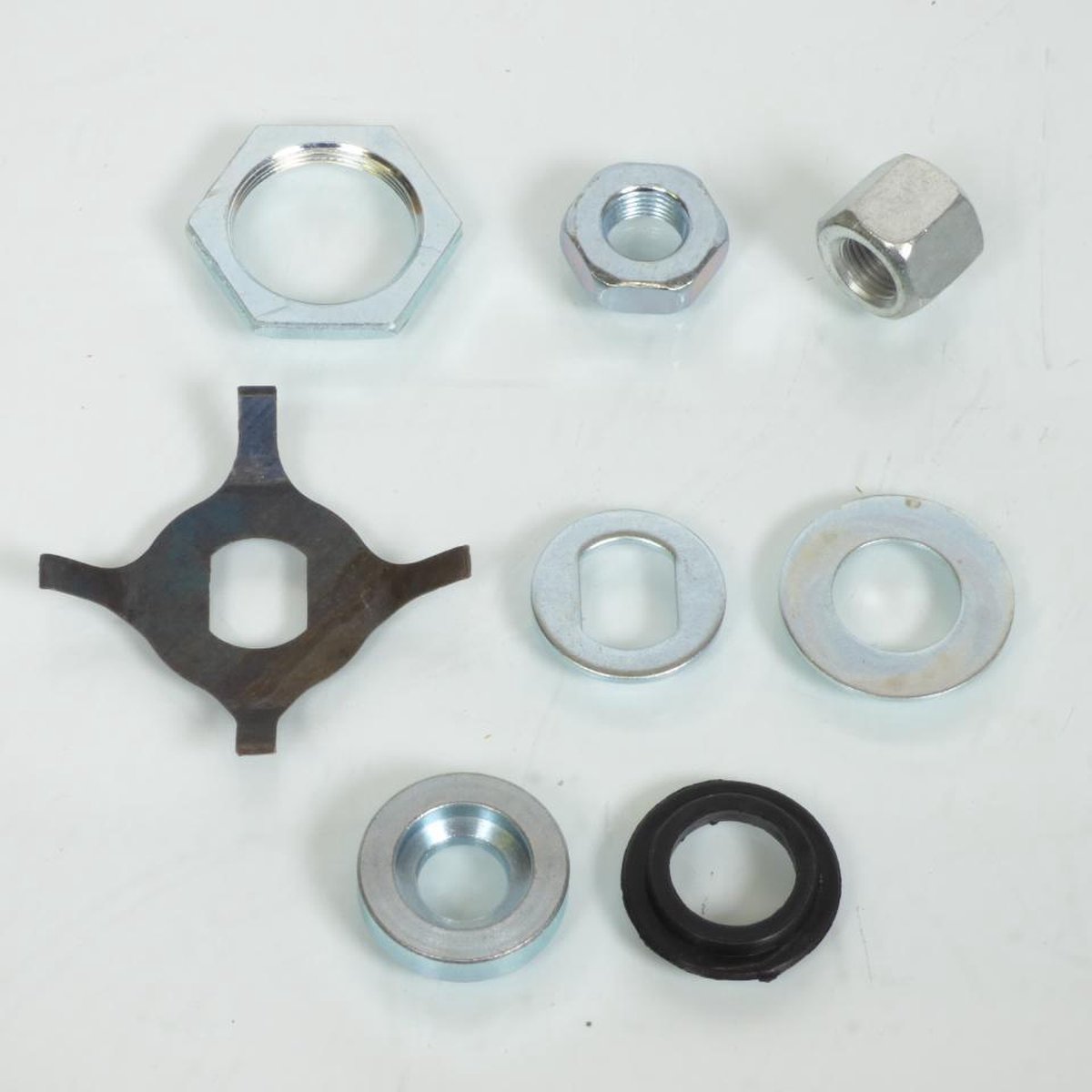 Pièce moteur diverse RSM pour Mobylette Peugeot 50 103 1971 à 2020 kit visserie embrayage / vario Neuf