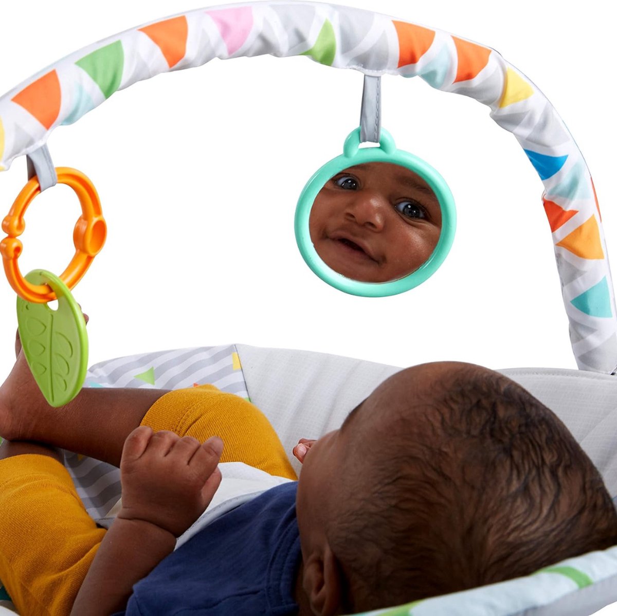 White-Label® Elektrische Schommelstoel Baby - Baby Swing - Wipstoel Baby's met Speelboog - Multikleur thumbnail 4