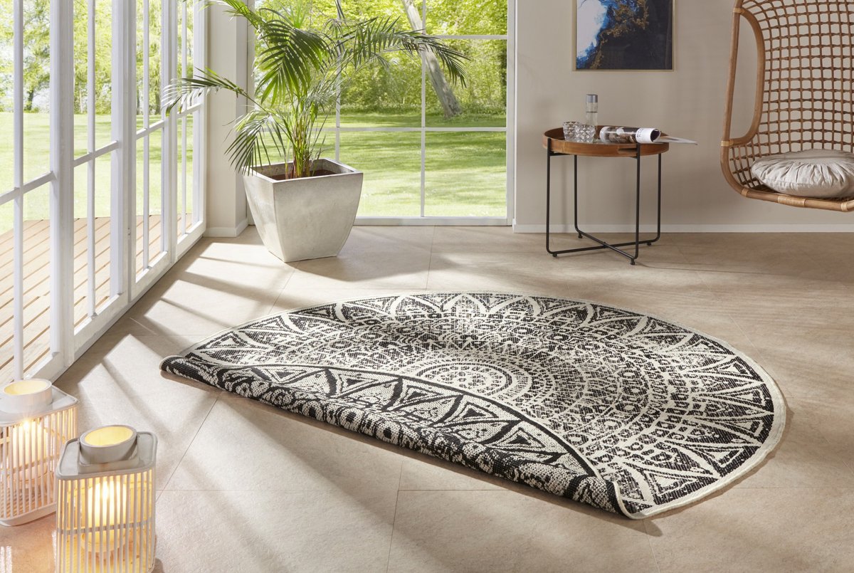 Flycarpets Laagpolig Rond Vloerkleed - Omkeerbaar Binnen en Buitenkleed - Zwart / Creme 240cm rond Ø