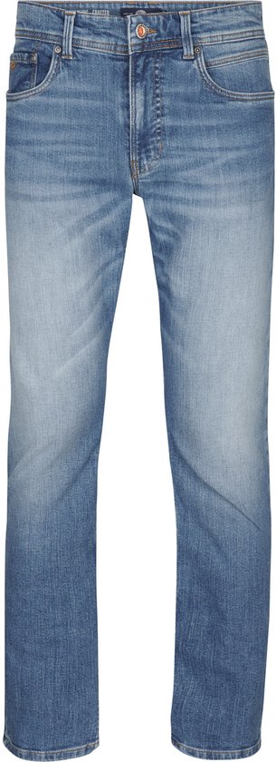 Recht gesneden spijkerbroek in lichtblauw denim met vervaagde details en oranje merklabel op de rechterzak.