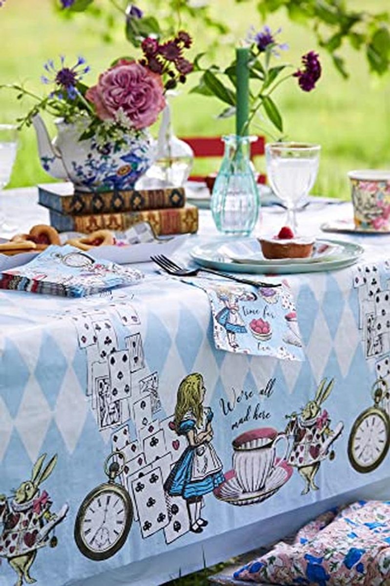 Papieren Tafelkleed Alice in Wonderland - Mad Hatter Tea Party Benodigdheden