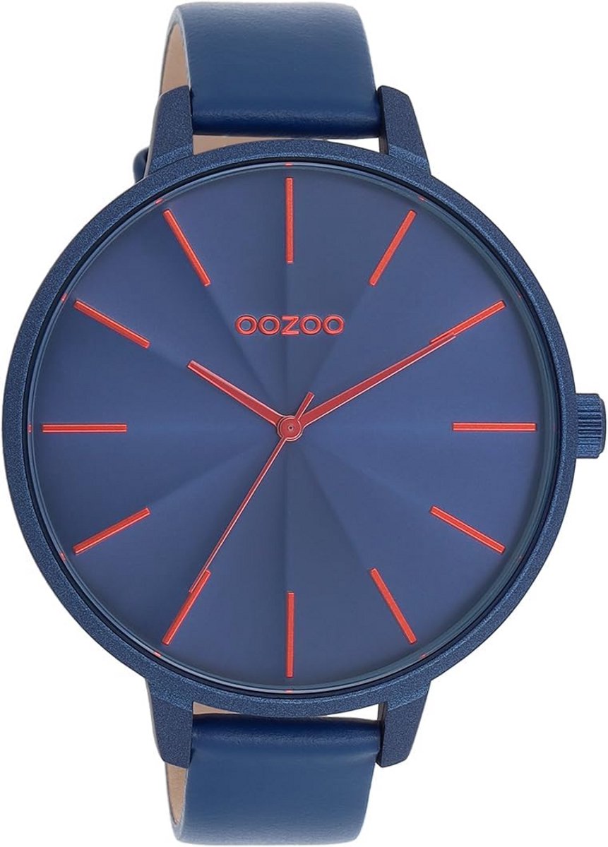 Elegant dameshorloge met leren armband en ronde wijzerplaat