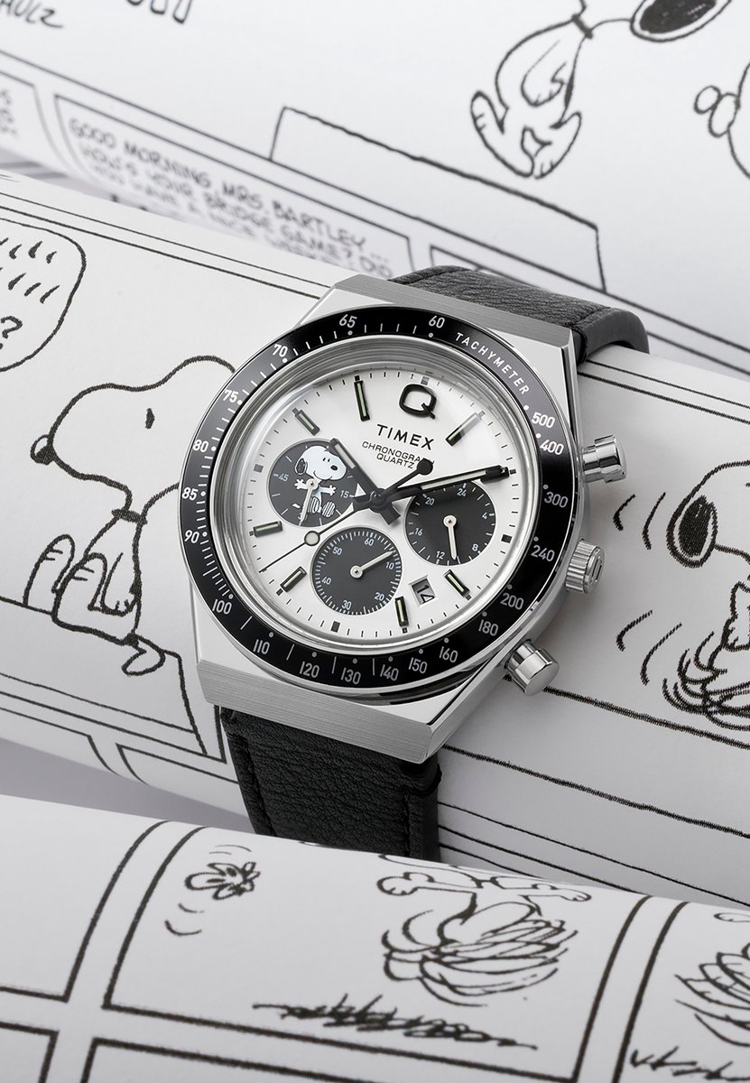 Timex Q Timex Chronograph X Peanuts Snoopy Quartz Analog Chronograph Zwart Case: 100% Stainless Steel | Armband: 100% Leather 40 TW2W68900AJ