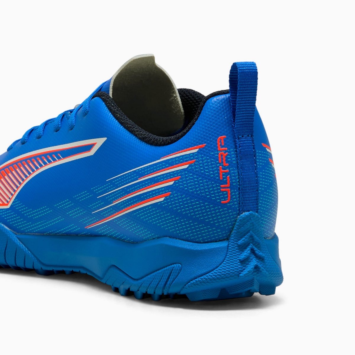 PUMA TURFY ULTRA 6 PLAY TT JR 10854401 r Blauw