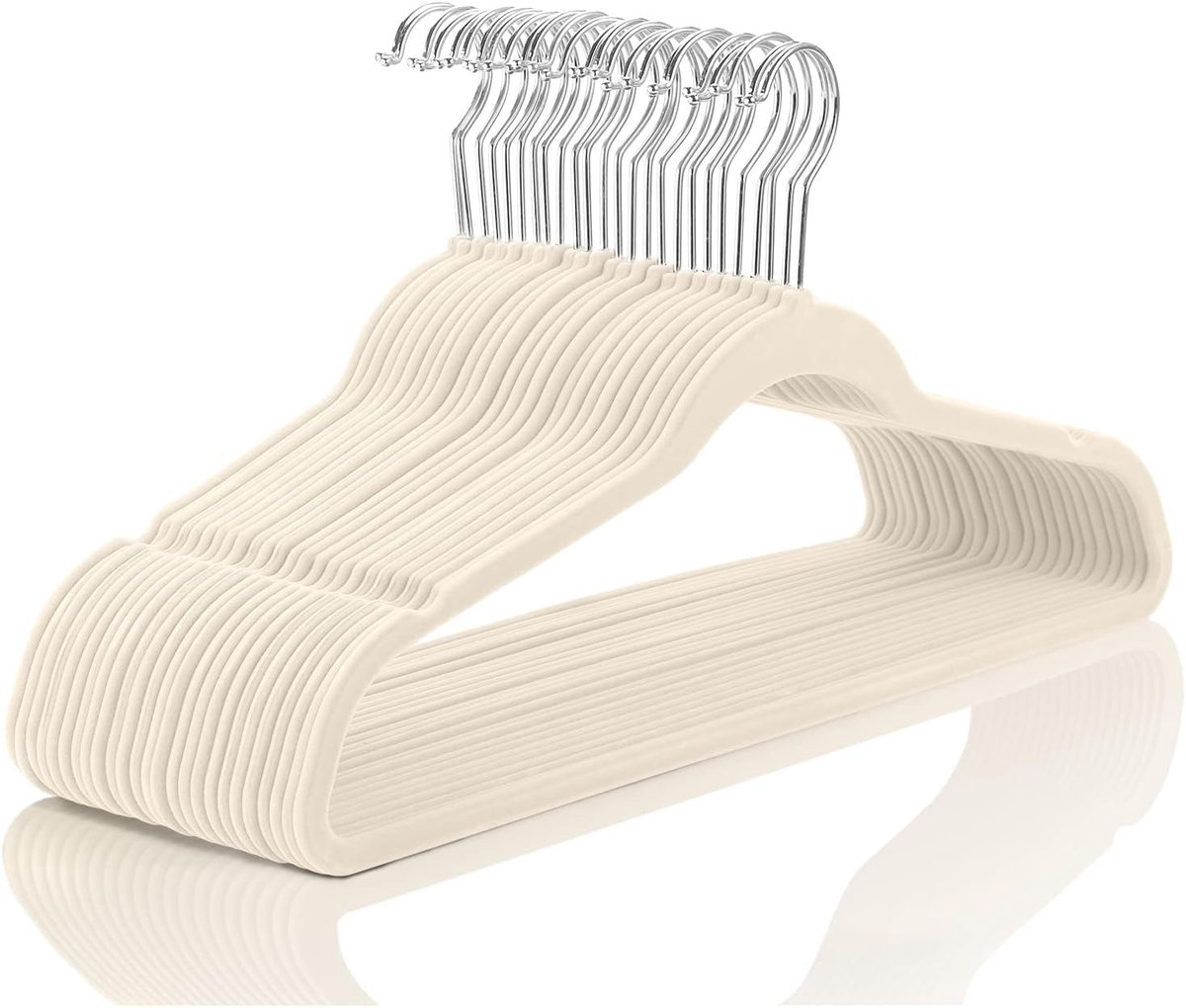 Premium Velvet Hangers - Pack van 50 - Zacht, Antislip en Ruimtebesparend
