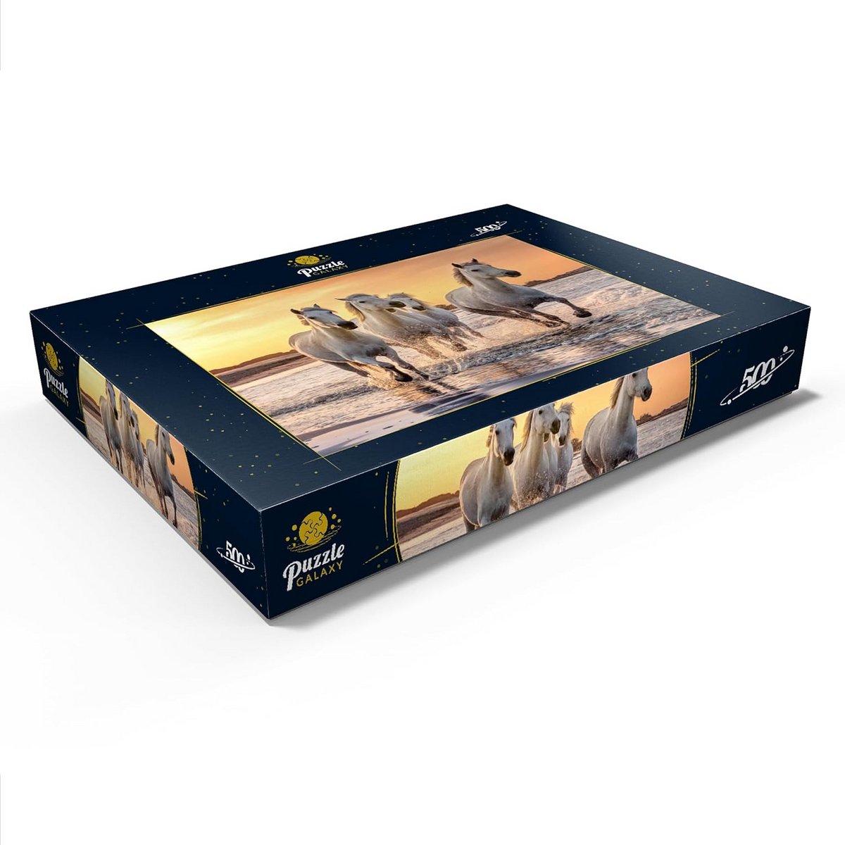 Puzzel 500 stukjes Witte Camargue Paarden Galopperend op Strand in Frankrijk