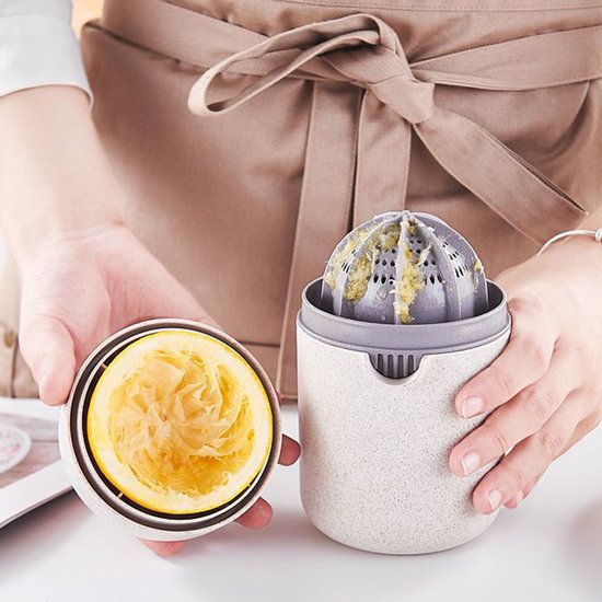Handmatige Citruspers - 2-in-1 handmatige sapcentrifuge - Handmatige citruspers - Limoenpers met Bakje - Beige - Inclusief zeef - Kan citroenen, limoenen, druiven, sinaasappels, watermeloenen en ander fruit persen — afbeelding 5