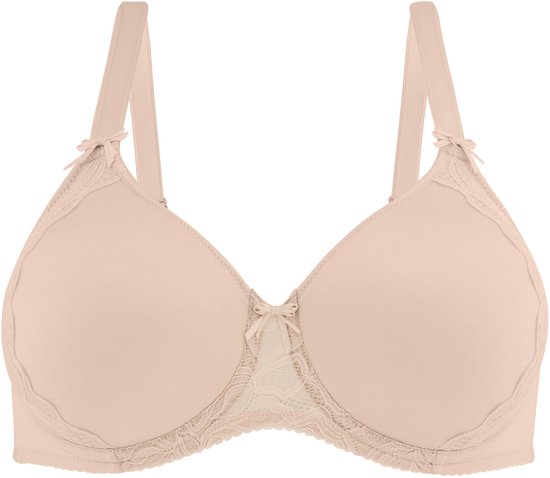 Peach blossom BH met kanten details op de cups en bandjes. Gezien van de voorkant.