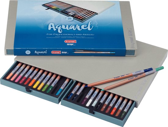 Set van 24 Bruynzeel Aquarelpotloden in open doos, met potloden in regenboogkleuren en twee losse potloden.