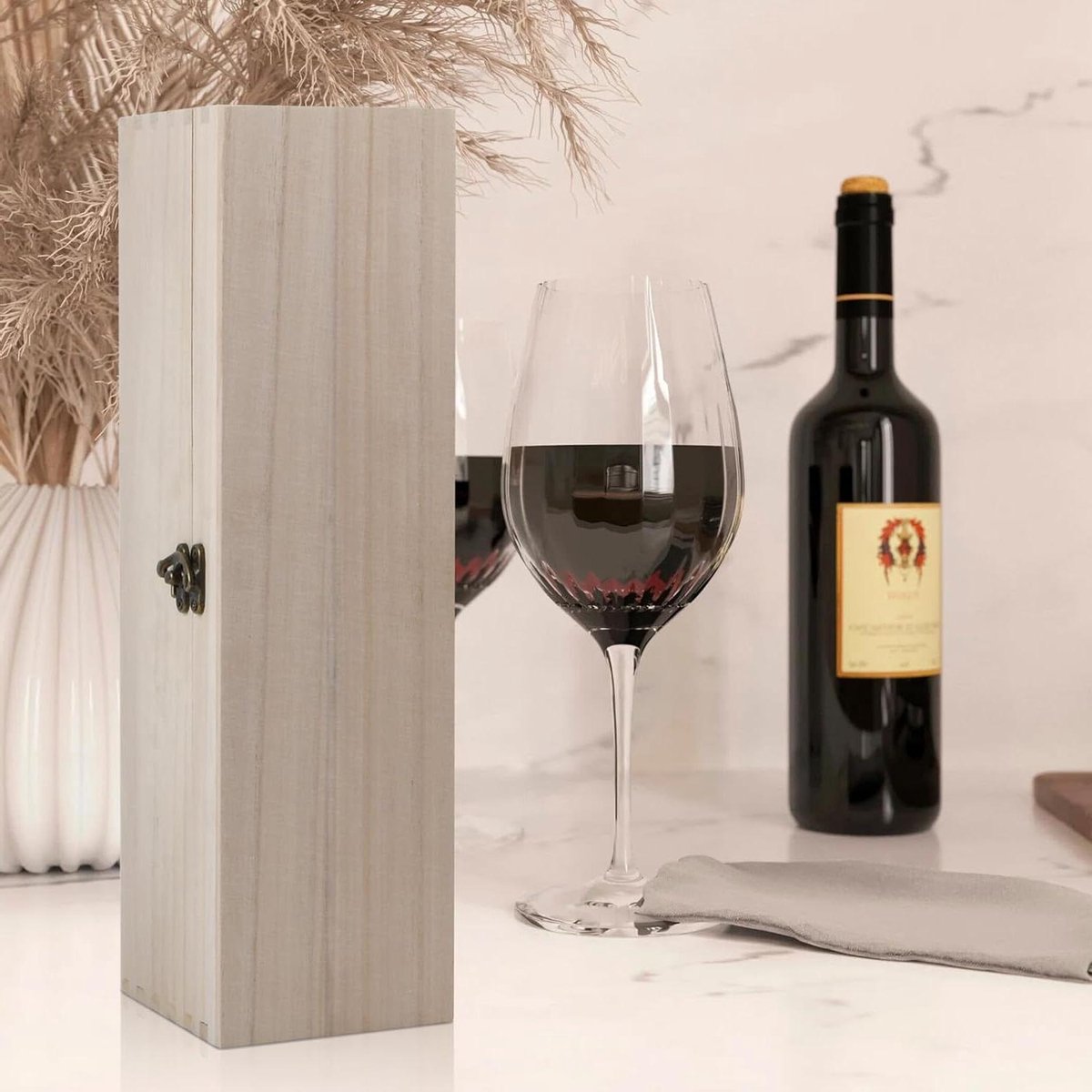 Allecto plus - Houten wijngeschenkdoos voor 1 fles - 35 x 9,8 x 10 cm - Opbergdoos met deksel voor feest, verjaardag, bruiloft - Geschenkverpakking voor fles met houten kist - Geen bramen - Ideaal voor housewarming en jubileumvieringen