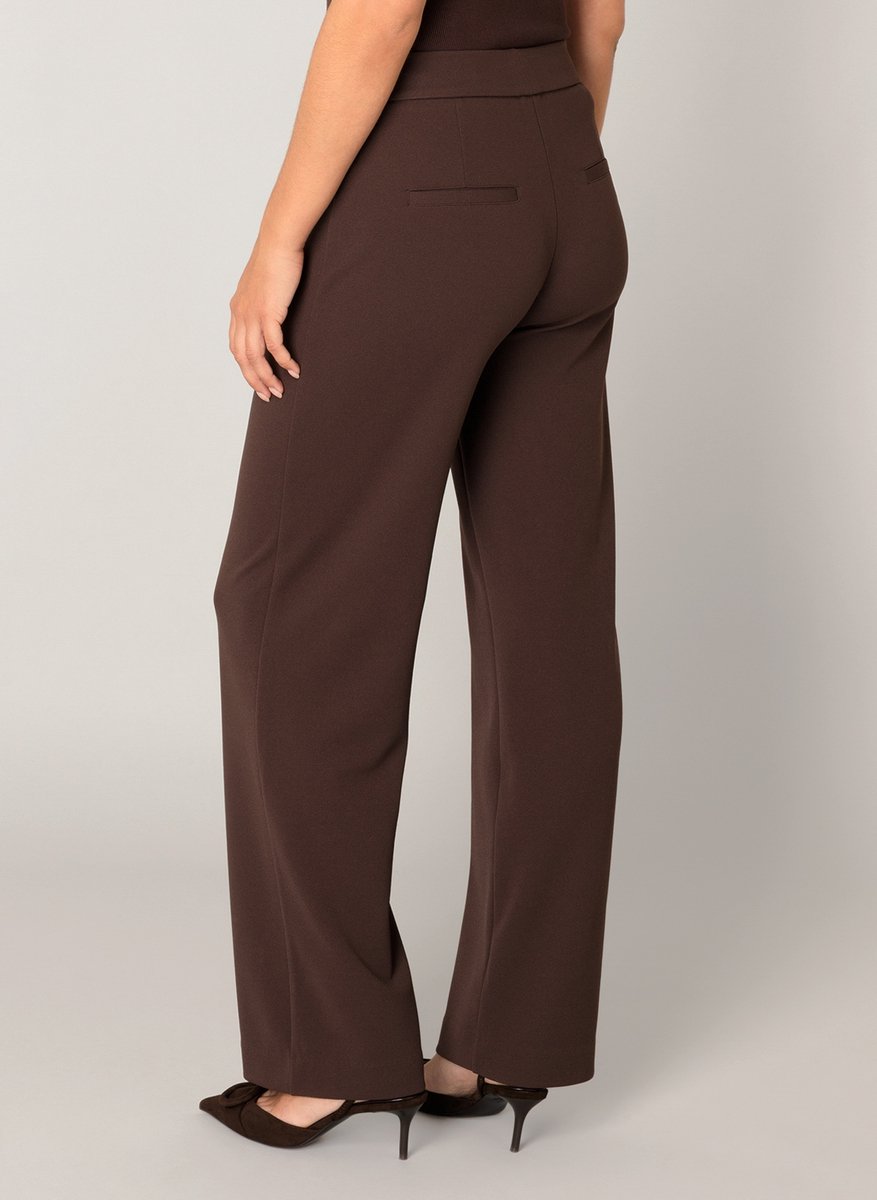 BASE LEVEL Yarah Broek - Brown - maat W48 / L32