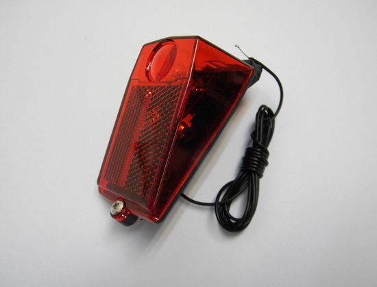 Dynamo Fietslamp Achterspatbord LED - Veilig en Zichtbaar — afbeelding 5