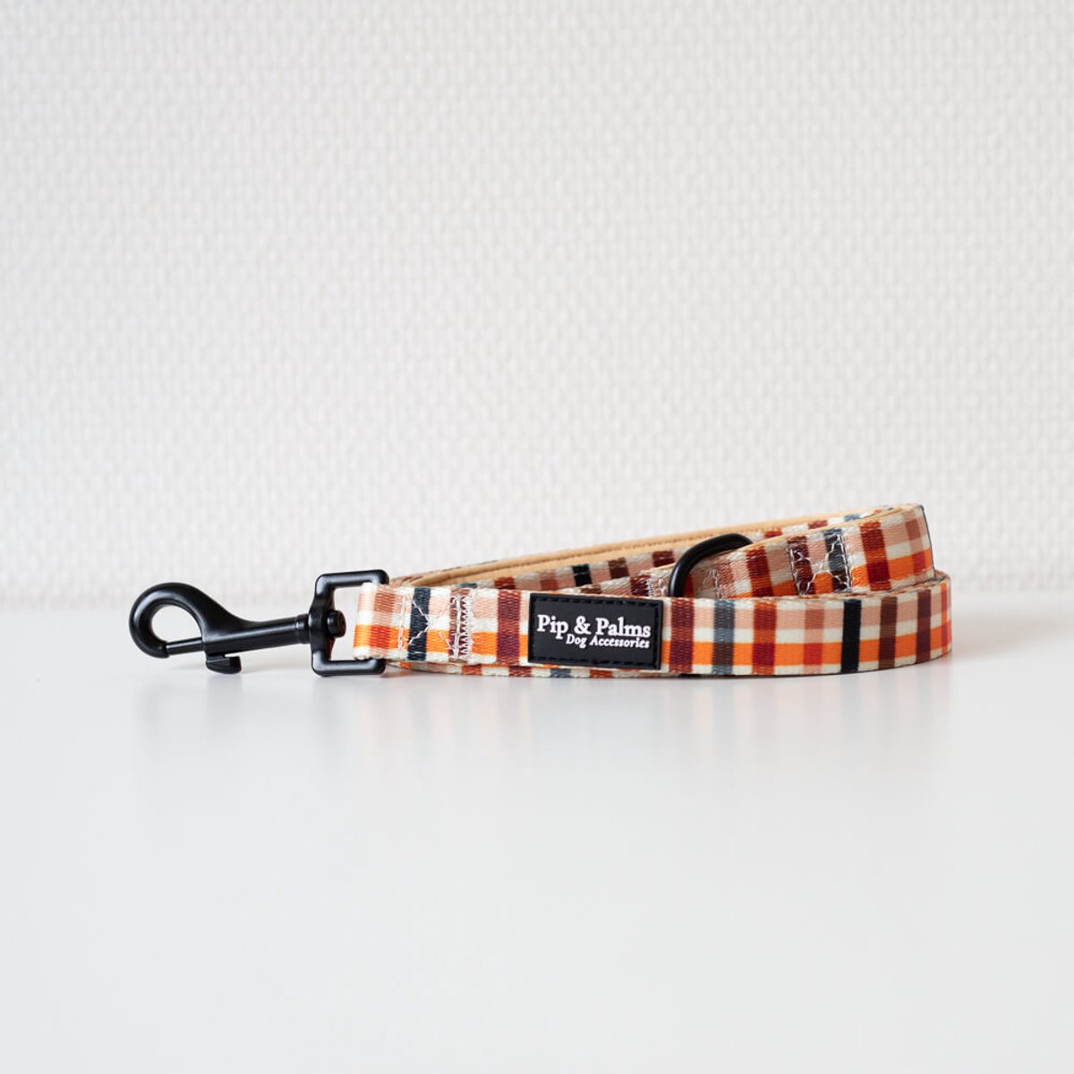 Pip & Palms - Hondenriem Cheeky Checks - 152cm lang - Oranje - 2cm breed - Comfortabel & Stijlvol - Honden looplijn - Voor Wandelen en Training