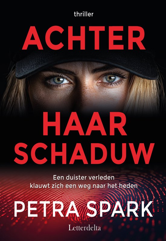 Achter haar schaduw - cover