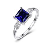 Twice As Nice Ring in zilver, 7 mm blauwe steen, kleine zirkonia  50