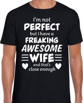 Freaking awesome Wife / vrouw cadeau t-shirt zwart XL