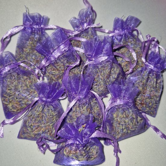Mini biologische Lavendel geurzakjes 12 stuks - 3 gram - Biologische Lavendel - 12 stuks - paars- Organza Zakjes - lavendel - geurzakje - natuurlijke lavendel -