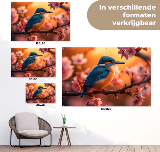 Tuinposter ijsvogel - Tuindecoratie vogels - 120x80 cm - Dieren poster voor in de tuin - Vogel op een tak van een sakura boom - Buiten decoratie - Schutting tuinschilderij - Tuindoek muurdecoratie - Wanddecoratie balkondoek
