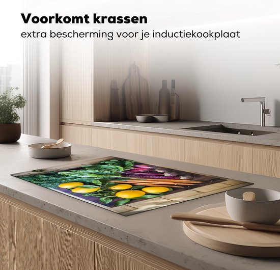 KitchenYeah® Inductie beschermer 81.6x52.7 cm - Groente - Fruit - Houten kist - Kookplaataccessoires - Afdekplaat voor kookplaat - Inductiebeschermer - Inductiemat - Inductieplaat mat