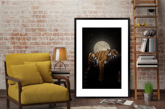 Poster in lijst - Fotolijst 80x120 cm - Posters - Tijger - Maan - Sterren - Posterlijst zwart - Decoratie - Wanddecoratie woonkamer - Muurdecoratie slaapkamer