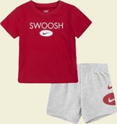 Nike Swoosh 2- delig kinder/babypakje maat 18 maanden