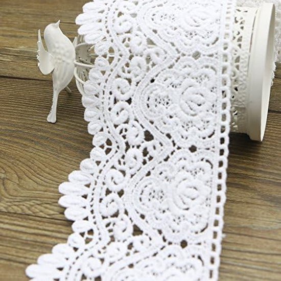 2 meter 9 cm vintage bloemen kanten rand, kanten lint