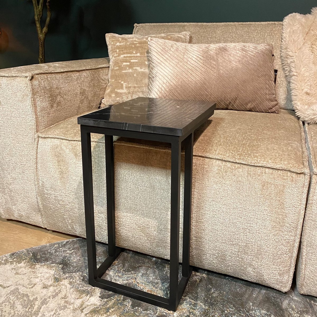 Luxe Laptoptafel Zwart Marmer (40x30x54cm) - Bijzettafel Bank Zwart - Bijzettafeltjes Woonkamer Klein - Banktafel Zwart - Bedtafeltje voor op Bed - Laptoptafel - Salontafel Industrieel - Sidetable Industrieel Zwart - Koffietafel