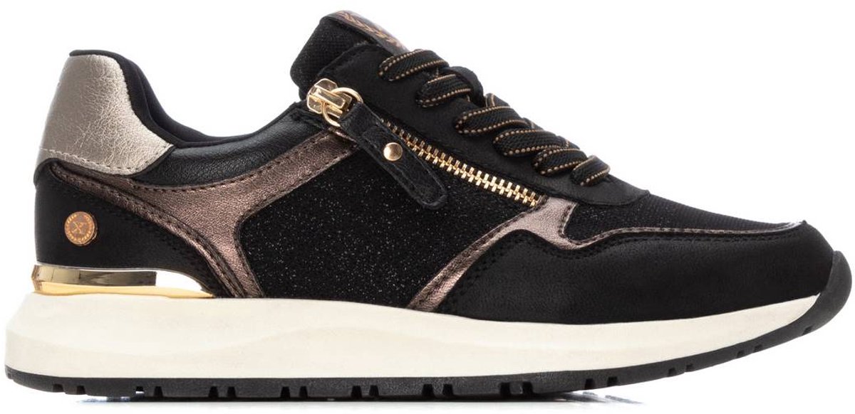 XTI 144219 Trainer - ZWART
