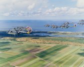 Schilderij Westland Lynx helikopters - Forex - Nederlandse landschappen - 80 x 80 cm