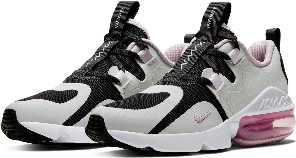 nike air max infinity zwart