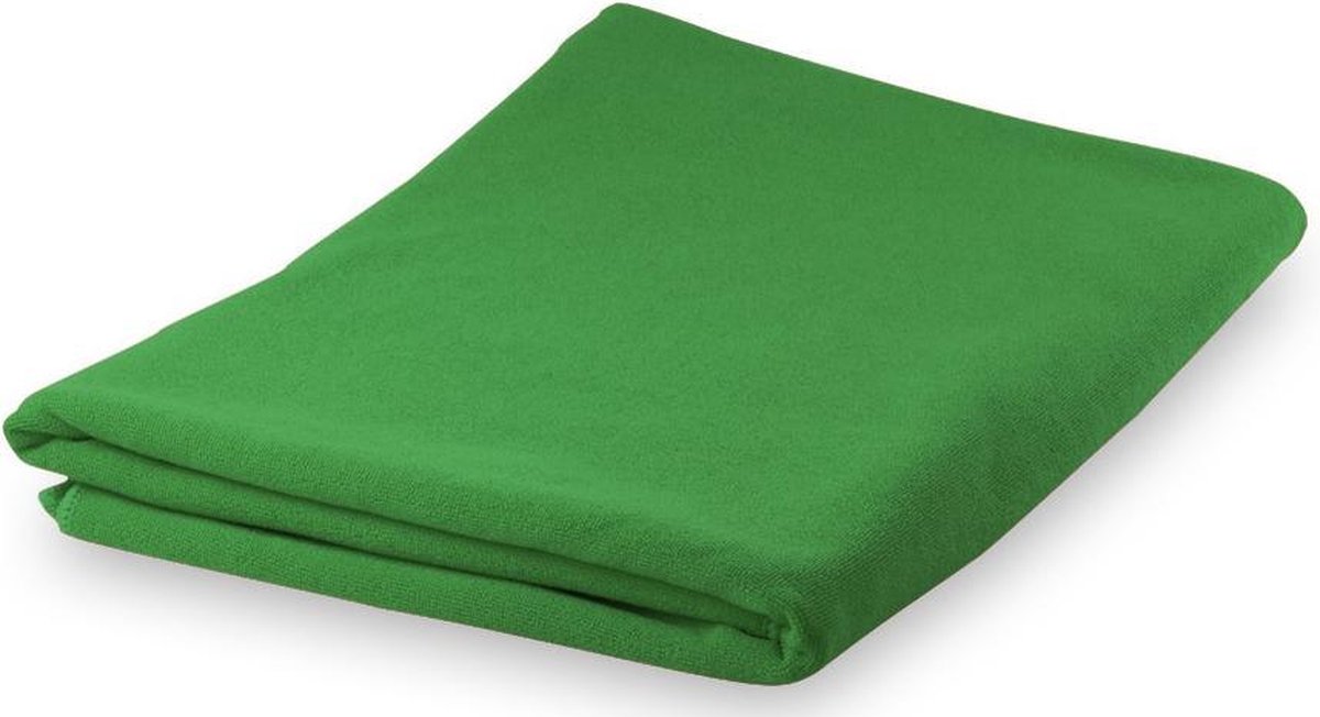 Groene badhanddoek microvezel 150 x 75 cm - ultra absorberend - super zacht - handdoeken