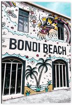 Dibond - ''Bondi Beach'' Gebouw - 40x60cm Foto op Aluminium (Met Ophangsysteem)