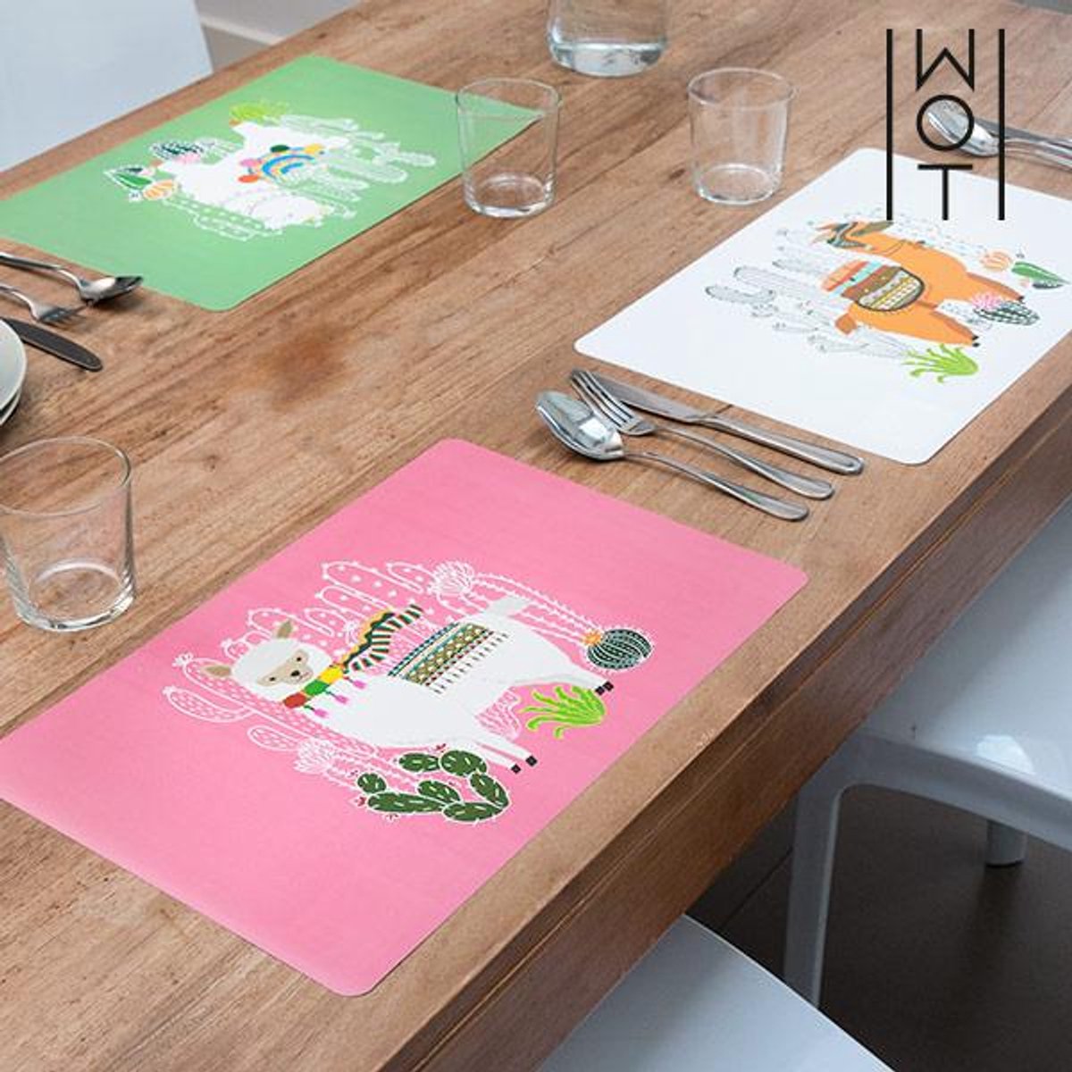Wagon Trend Lama Placemats