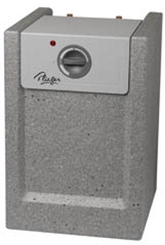 Plieger boiler, lichtgrijs met textuur, met wit bedieningspaneel en draaiknop.