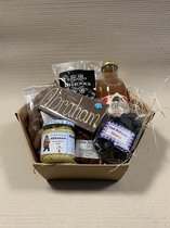 Abraham pakket -geschenkpakket- relatie geschenk - kado pakket - cadeau pakket - verjaardag - bakken - koken - eten en drinken  - kerstpakketten