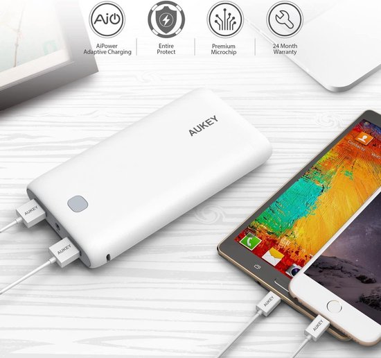 AUKEY Powerbank 20000 mAh - Draagbare Oplader met 2 USB Poorten, AiPower Technologie, Geïntegreerde Zaklamp, LED Batterij Indicator – Wit