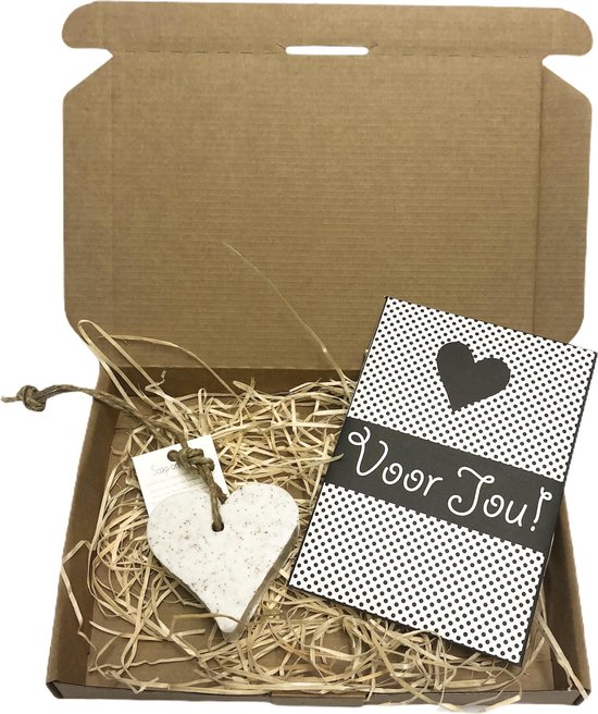 Iets Betsy Trotwood coupon Brievenbus cadeau - Relax - Cadeaupakket - Valentijn- Verjaardag -  brievenbuspakket -... | bol.com