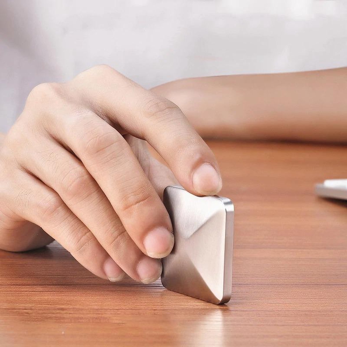 kinetic flip toy