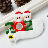 Kerst Ornament | Kerstversiering | Kerstbal | Kerstcadeau | 2 kerstmannen | Mondmaskers | handreiniger | wcpapier