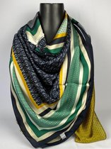 Vierkante modieuze sjaal 130 x 130 cm / 70% viscose met 30 % zijde