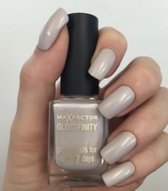 Max Factor Glossfinity Nagellak - 15 Opal