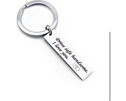 Drive Safe Sleutelhanger Cadeau|Gift |Love | Drive safe I need you here with me | Zilverkleurig | | Happy /Autorijden | Liefde |Sleutelbos | Cadeau |Kado|Geschenk |Gift | Verjaardag | Feestdag | Verassing | Valentijn | Veiligheid| Rijbewijs||Liefde