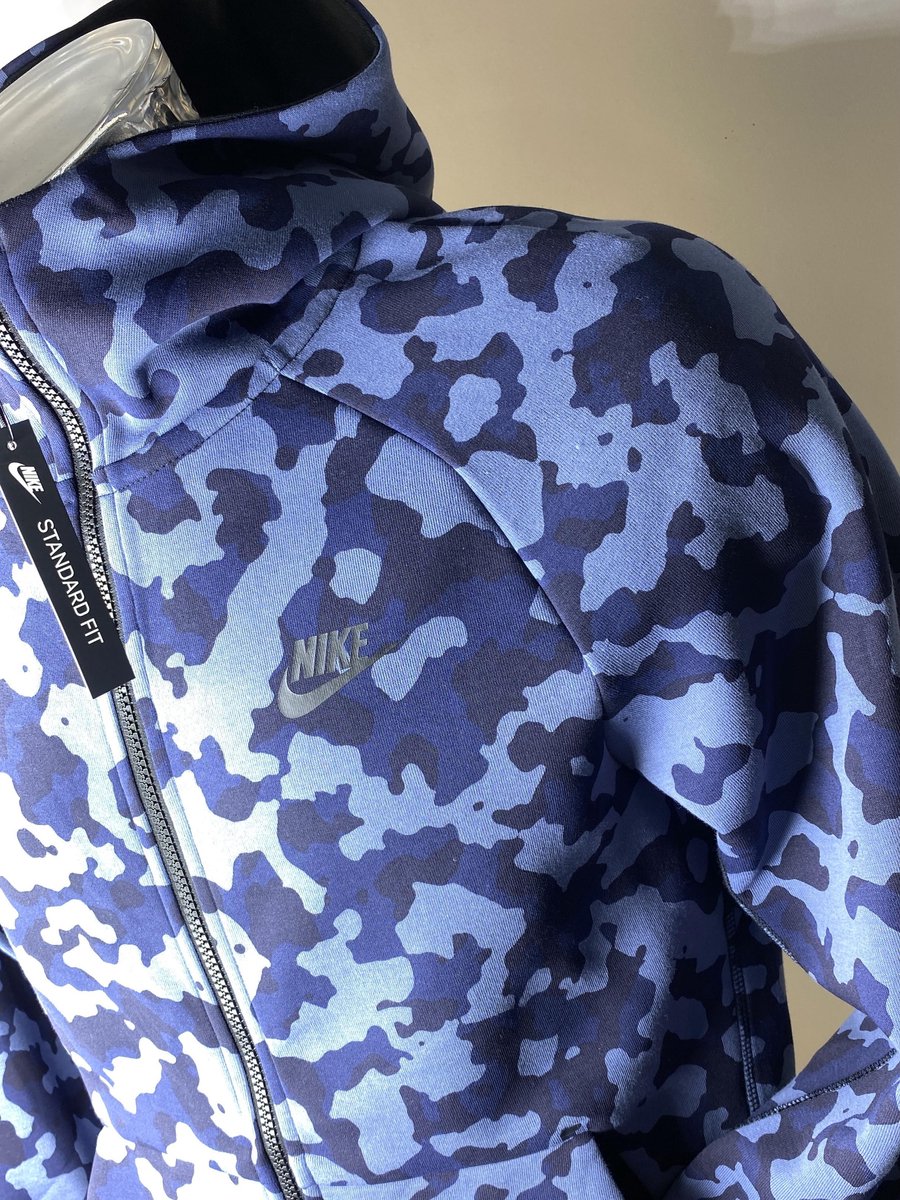 Nike Tech Camo Zip Hoody Diffused Blue - Maat XS | bol.com