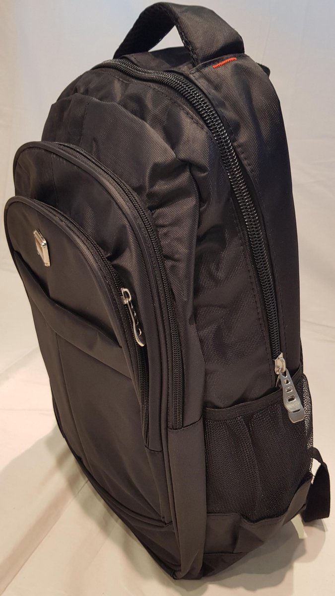 Backpack zwart - Met laptopvak met 3 vakjes