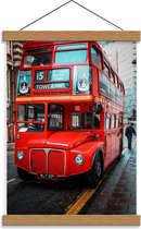 Schoolplaat – Rode Bus in Londen - 30x40cm Foto op Textielposter (Wanddecoratie op Schoolplaat)